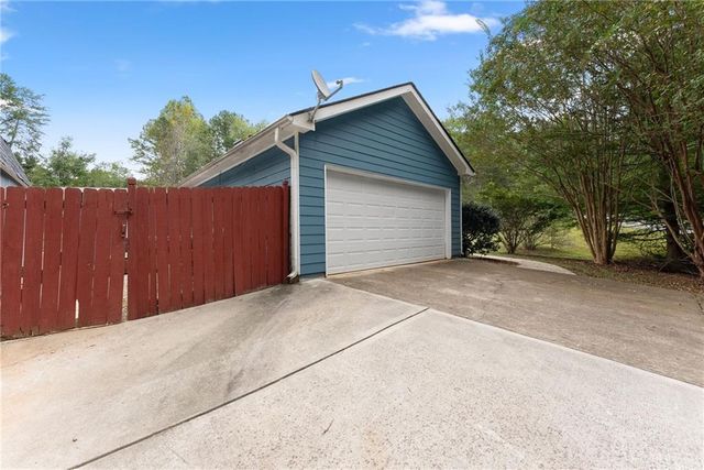 38 Stoneridge Drive, Dahlonega, GA 30533