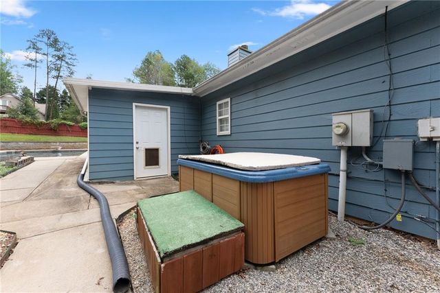 38 Stoneridge Drive, Dahlonega, GA 30533