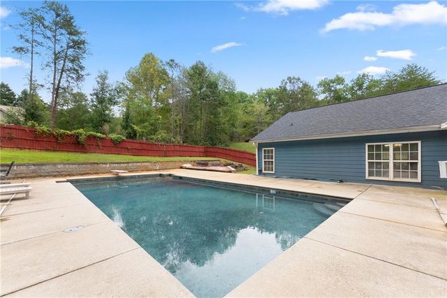 38 Stoneridge Drive, Dahlonega, GA 30533