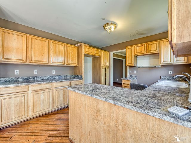 9676 Landsdowne Lane, Ypsilanti, MI 48197