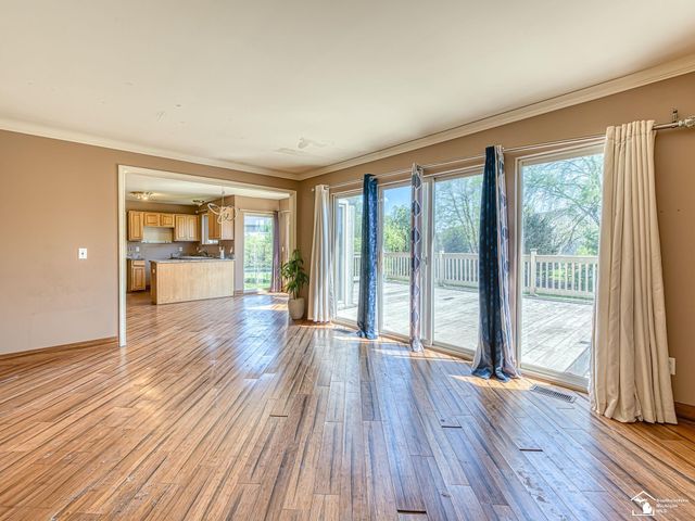 9676 Landsdowne Lane, Ypsilanti, MI 48197