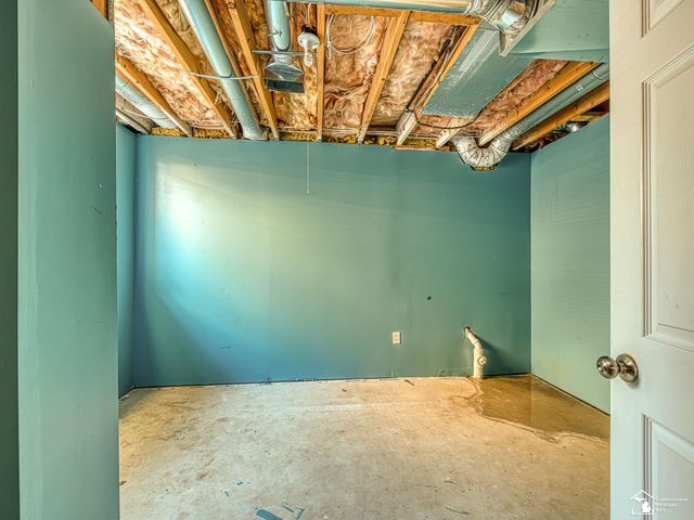 9676 Landsdowne Lane, Ypsilanti, MI 48197