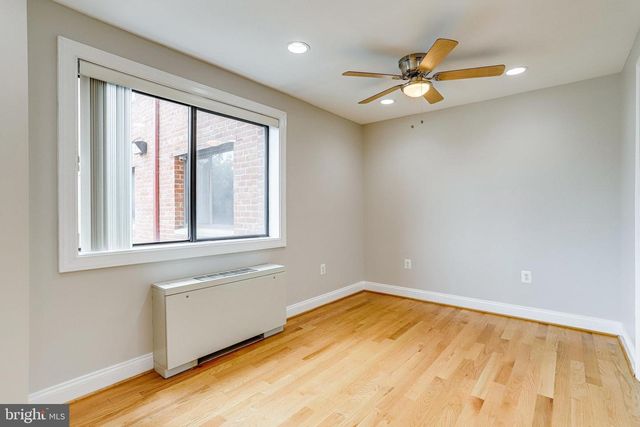 3515 WASHINGTON BLVD #210, Arlington, VA 22201