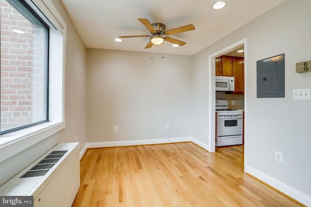 3515 WASHINGTON BLVD #210, Arlington, VA 22201