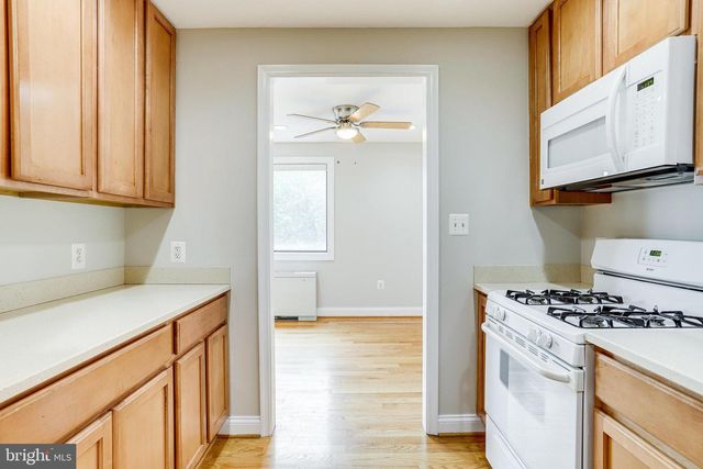 3515 WASHINGTON BLVD #210, Arlington, VA 22201