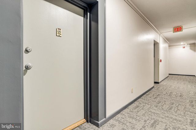 3515 WASHINGTON BLVD #210, Arlington, VA 22201
