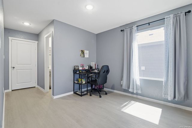 1823 Musk Rose, Converse, TX 78109