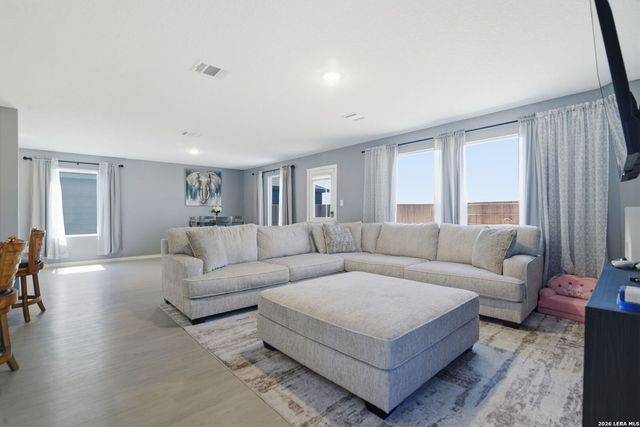 1823 Musk Rose, Converse, TX 78109