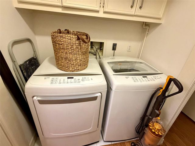 201 Litchfield Lane, Houston, TX 77024