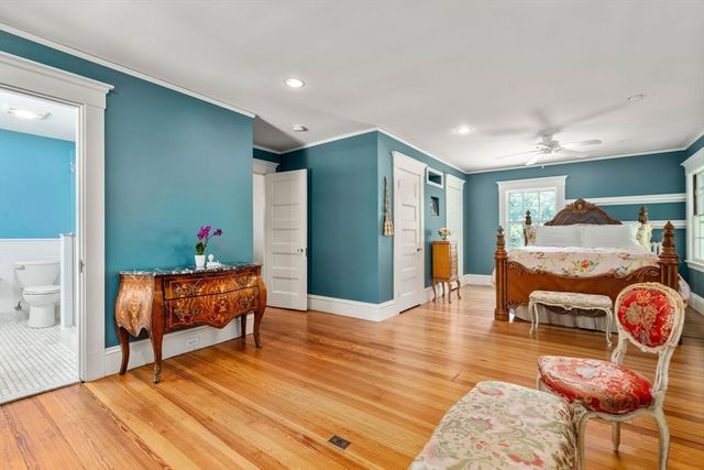 448 Washington Street, Walpole, MA 02032
