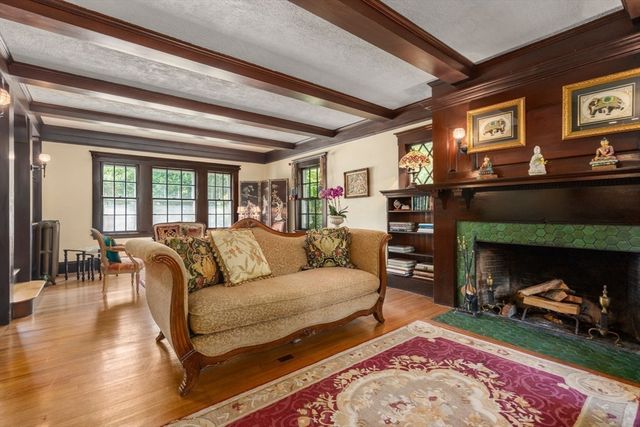 448 Washington Street, Walpole, MA 02032
