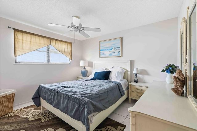 9034 MIDNIGHT PASS ROAD 6, Sarasota, FL 34242