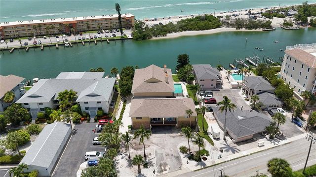 9034 MIDNIGHT PASS ROAD 6, Sarasota, FL 34242