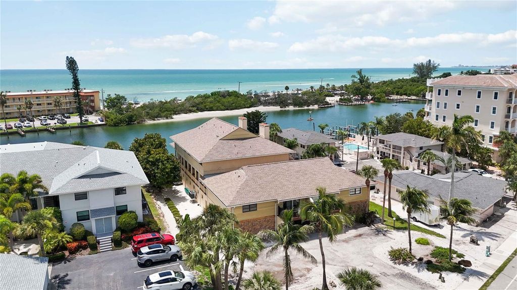 9034 MIDNIGHT PASS ROAD 6, Sarasota, FL 34242