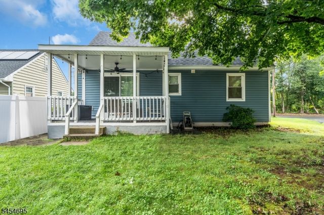 1300 Kennedy Blvd, Manville Boro, NJ 08835