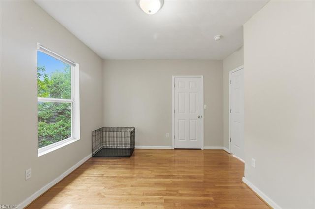 139 Locust AVE, Hampton, VA 23661