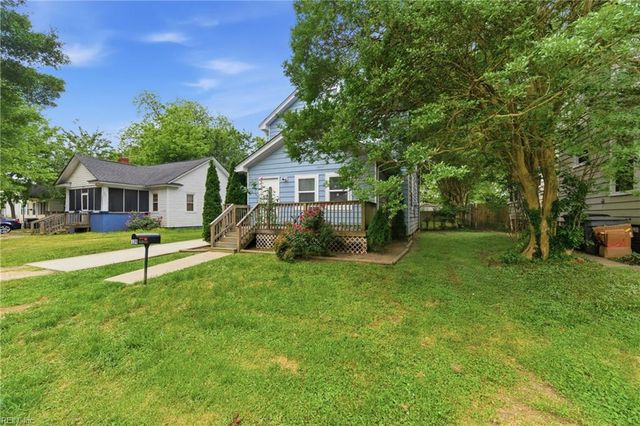 139 Locust AVE, Hampton, VA 23661