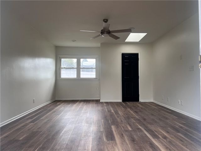 911 Richview Dr, Union Twp, PA 16101