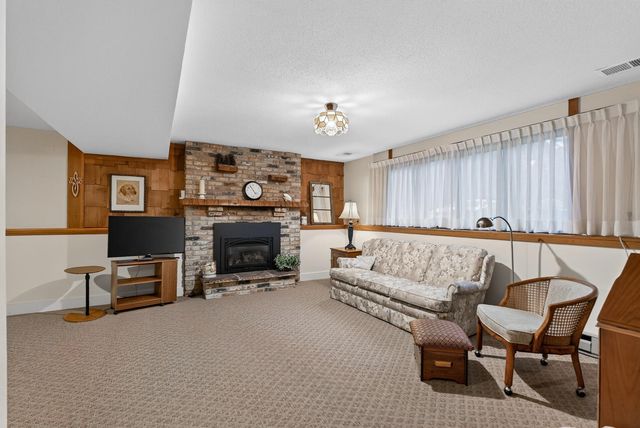 2041 W 65th Street, Excelsior, MN 55331
