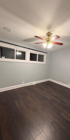 5212 Harmswood Terrace, Skokie, IL 60077