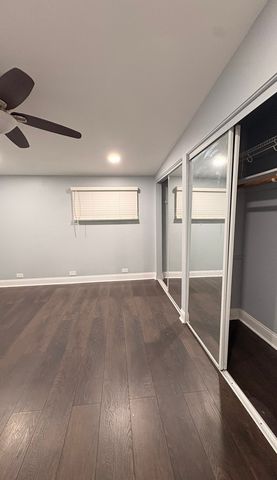 5212 Harmswood Terrace, Skokie, IL 60077