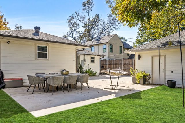 6145 Marquita Avenue, Dallas, TX 75214