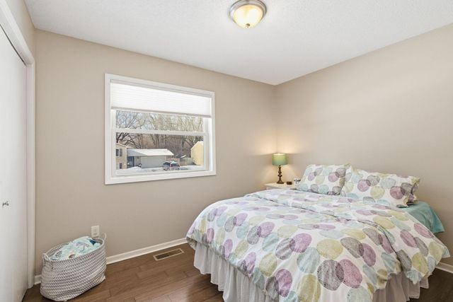 7440 Drew Avenue N, Brooklyn Park, MN 55443