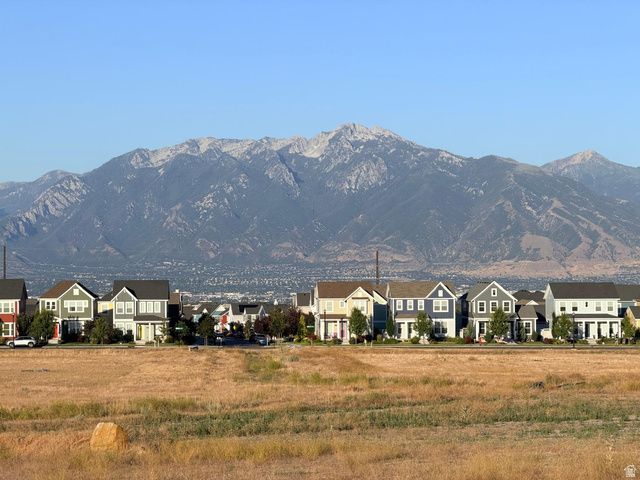 11366 S ABBEY MILL DR, South Jordan, UT 84009
