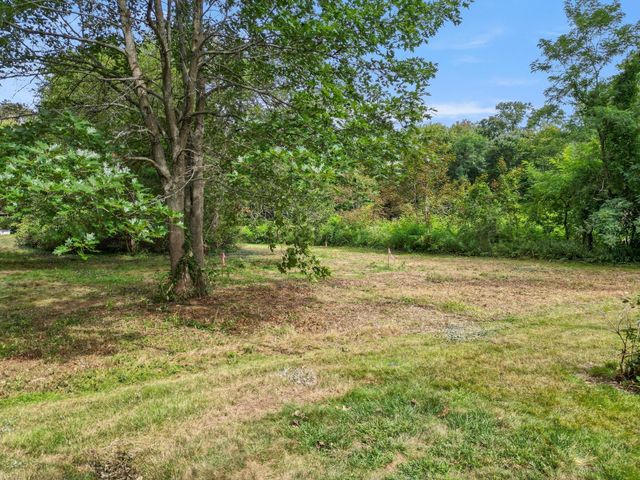 19-21 Downfall Rd, Newbury, MA 01922
