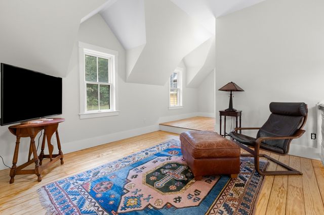 19-21 Downfall Rd, Newbury, MA 01922