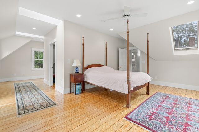 19-21 Downfall Rd, Newbury, MA 01922
