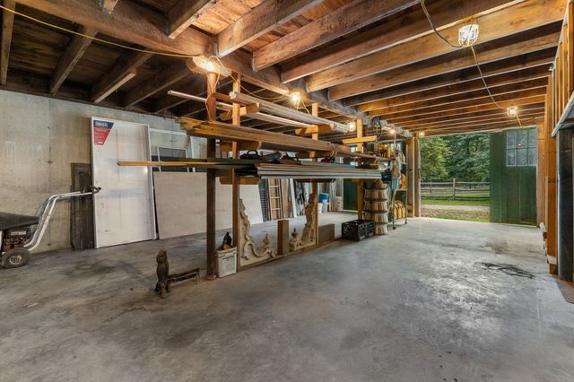 19-21 Downfall Rd, Newbury, MA 01922