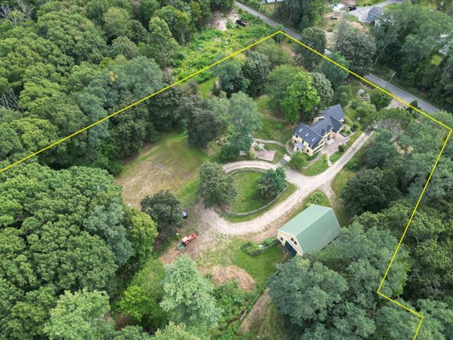 19-21 Downfall Rd, Newbury, MA 01922