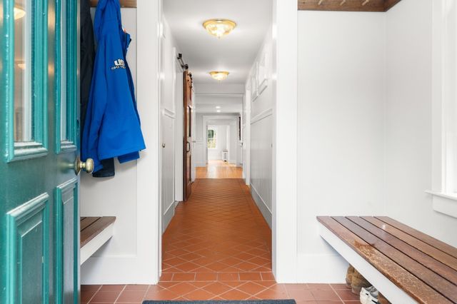 19-21 Downfall Rd, Newbury, MA 01922