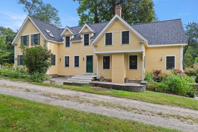 19-21 Downfall Rd, Newbury, MA 01922