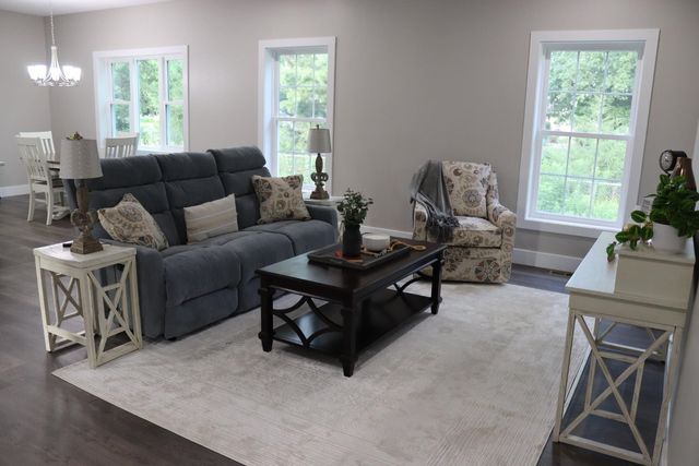 4855 Wheat Ridge Court, Auburn, MI 48611