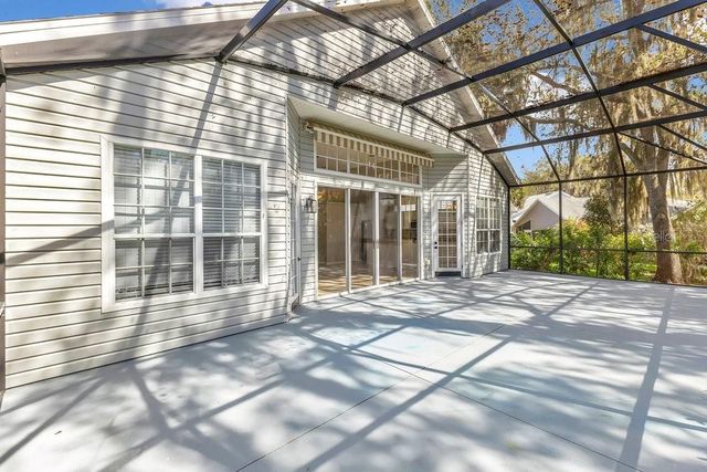 250 RIVER OAKS LANDING COURT 530, Debary, FL 32713