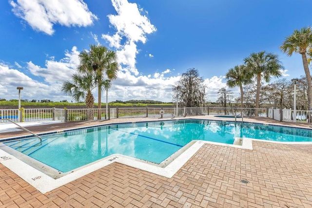 250 RIVER OAKS LANDING COURT 530, Debary, FL 32713