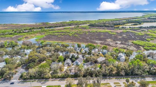 250 RIVER OAKS LANDING COURT 530, Debary, FL 32713