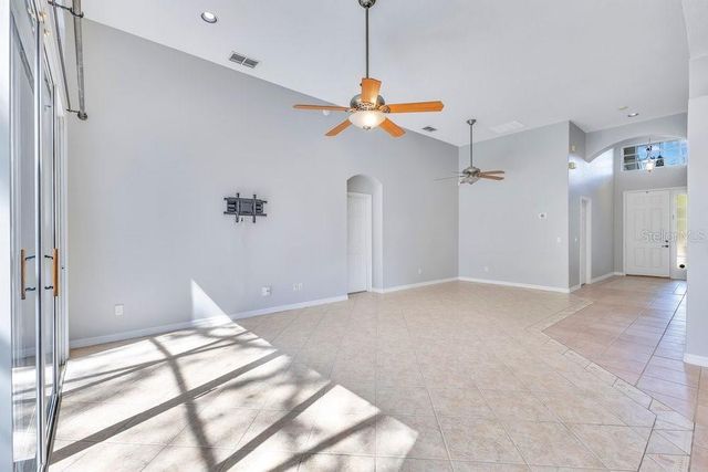 250 RIVER OAKS LANDING COURT 530, Debary, FL 32713