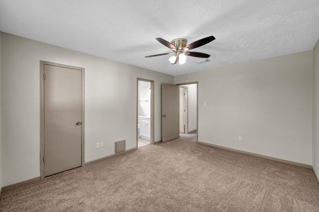 7 Ollerton Drive, Conroe, TX 77303