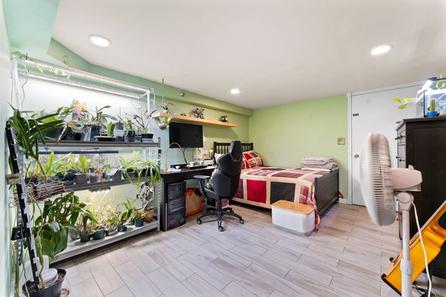 23 King Arthur Court 6, Northlake, IL 60164