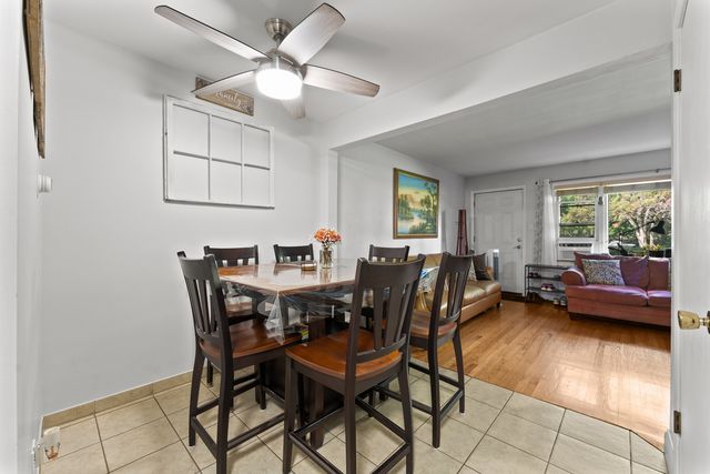 23 King Arthur Court 6, Northlake, IL 60164