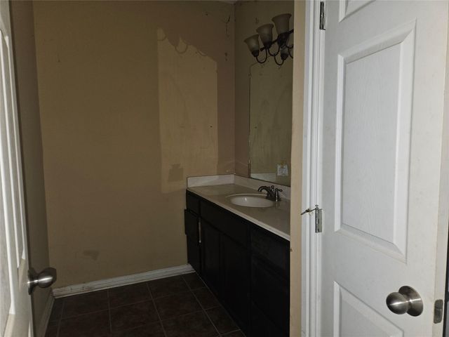 936 County Road 4923, Dayton, TX 77535