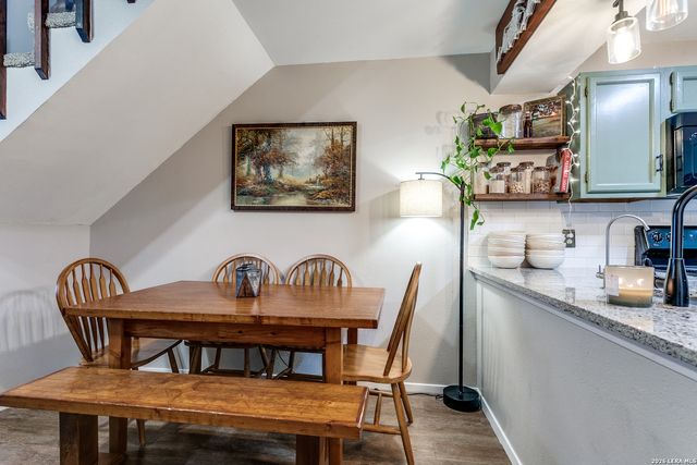 10527 Perrin Beitel Rd Apt C205, San Antonio, TX 78217