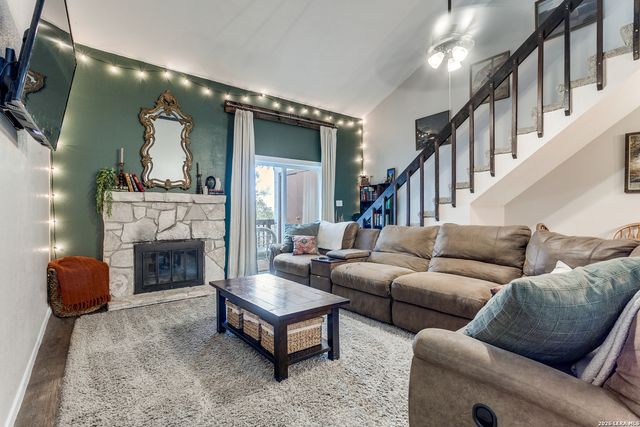 10527 Perrin Beitel Rd Apt C205, San Antonio, TX 78217