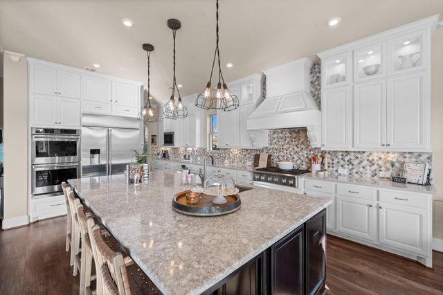 2203 Flameleaf Court, Conroe, TX 77384