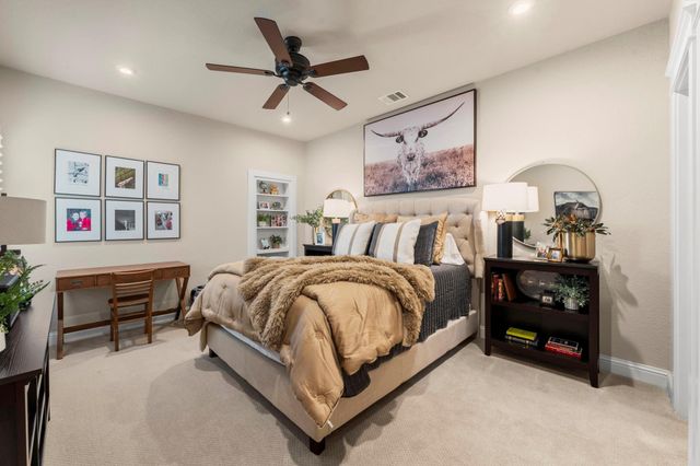 2203 Flameleaf Court, Conroe, TX 77384