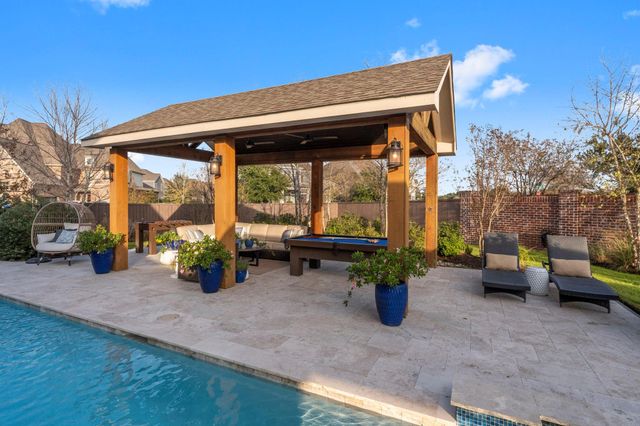 2203 Flameleaf Court, Conroe, TX 77384