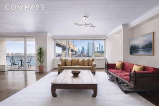 35 Sutton Place 3BC, New York City, NY 10022